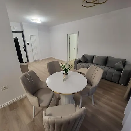 Seaside Mamaia Nord La Mare ナボダリ