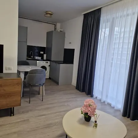 Seaside Mamaia Nord La Mare Apartment